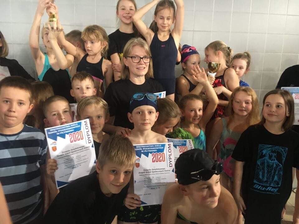 Pływanie w Szkole Podstawowej im. Mikołaja Reja w Kielcach