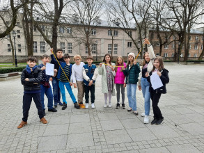 Obliczanie pól prostokątów i kwadratów