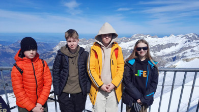 Herzlich willkommen in Engelberg und Montreaux!