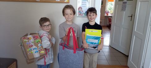 Dzień bez plecaka 