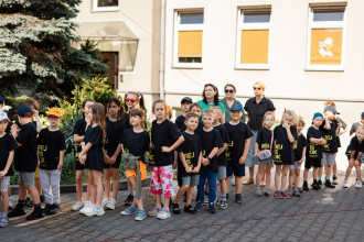 Podziękowania dla sponsorów nowego placu zabaw