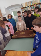 Klasy 7a i 7c w Bibliotece Pedagogicznej 