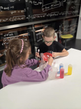 Wycieczka kl 1b do Energetycznego Centrum Nauki